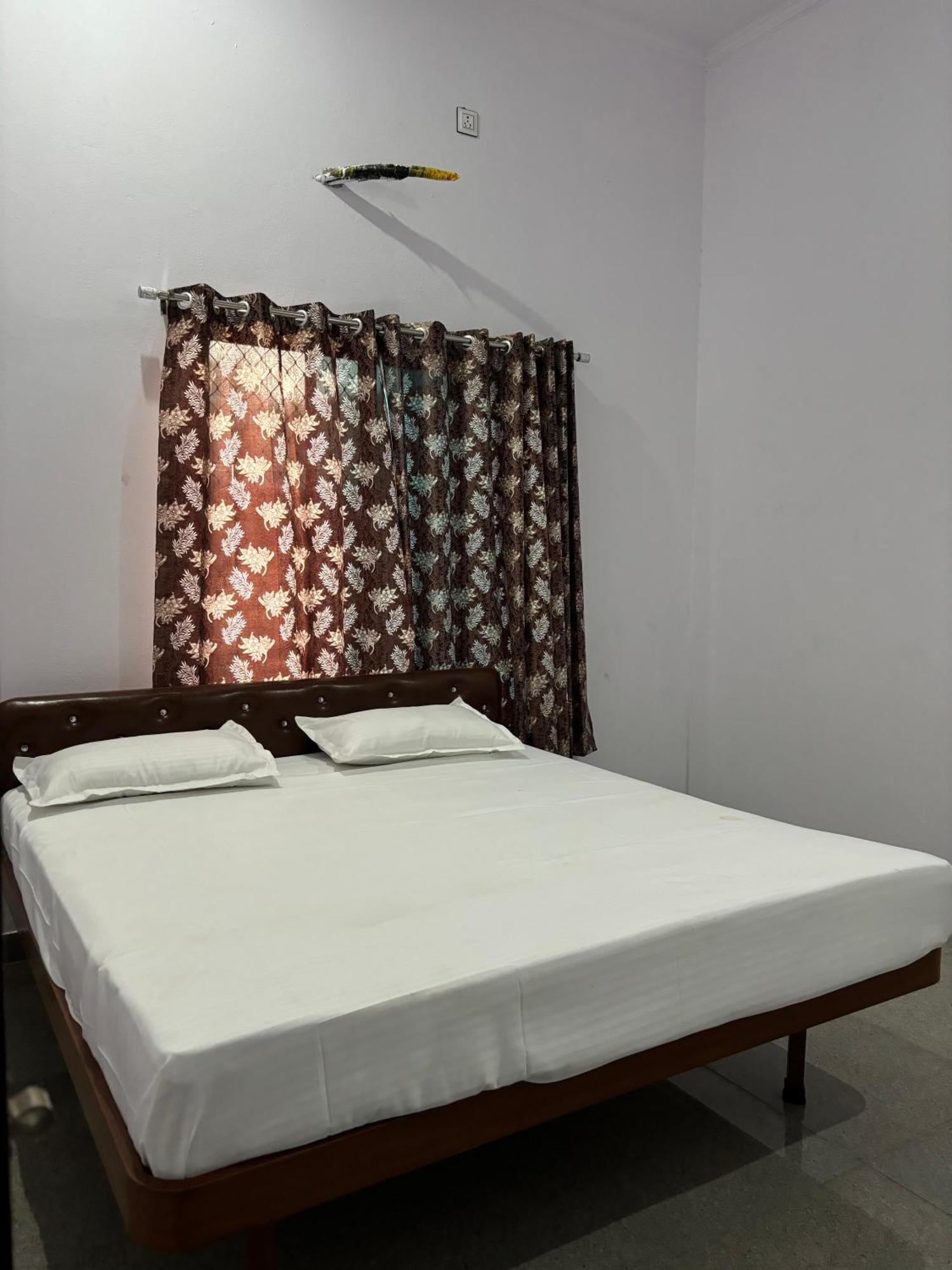 Hotel Raghunath Palace Khātu Zewnętrze zdjęcie